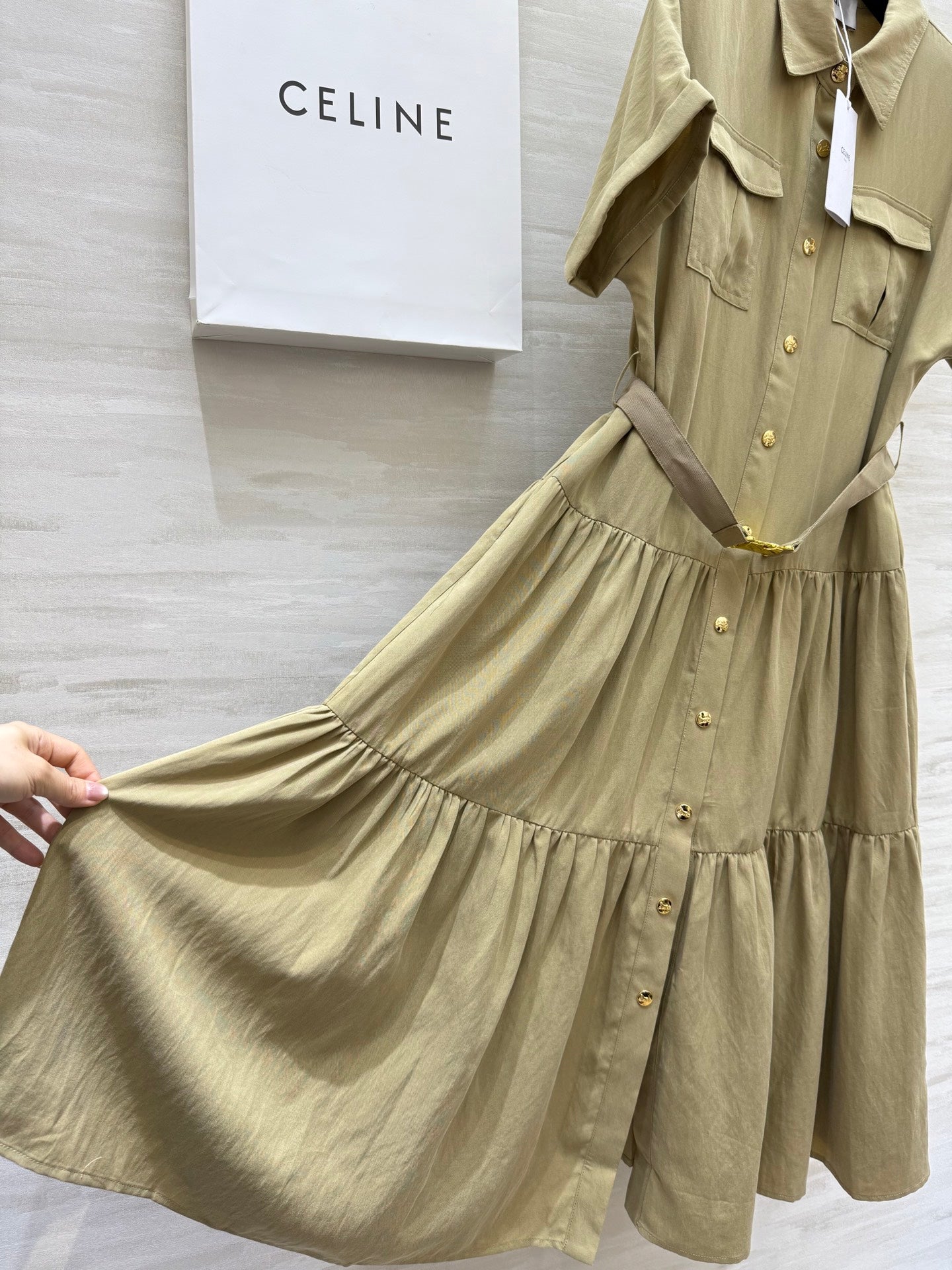 c*♥2025 new gold button lapel waisted dress