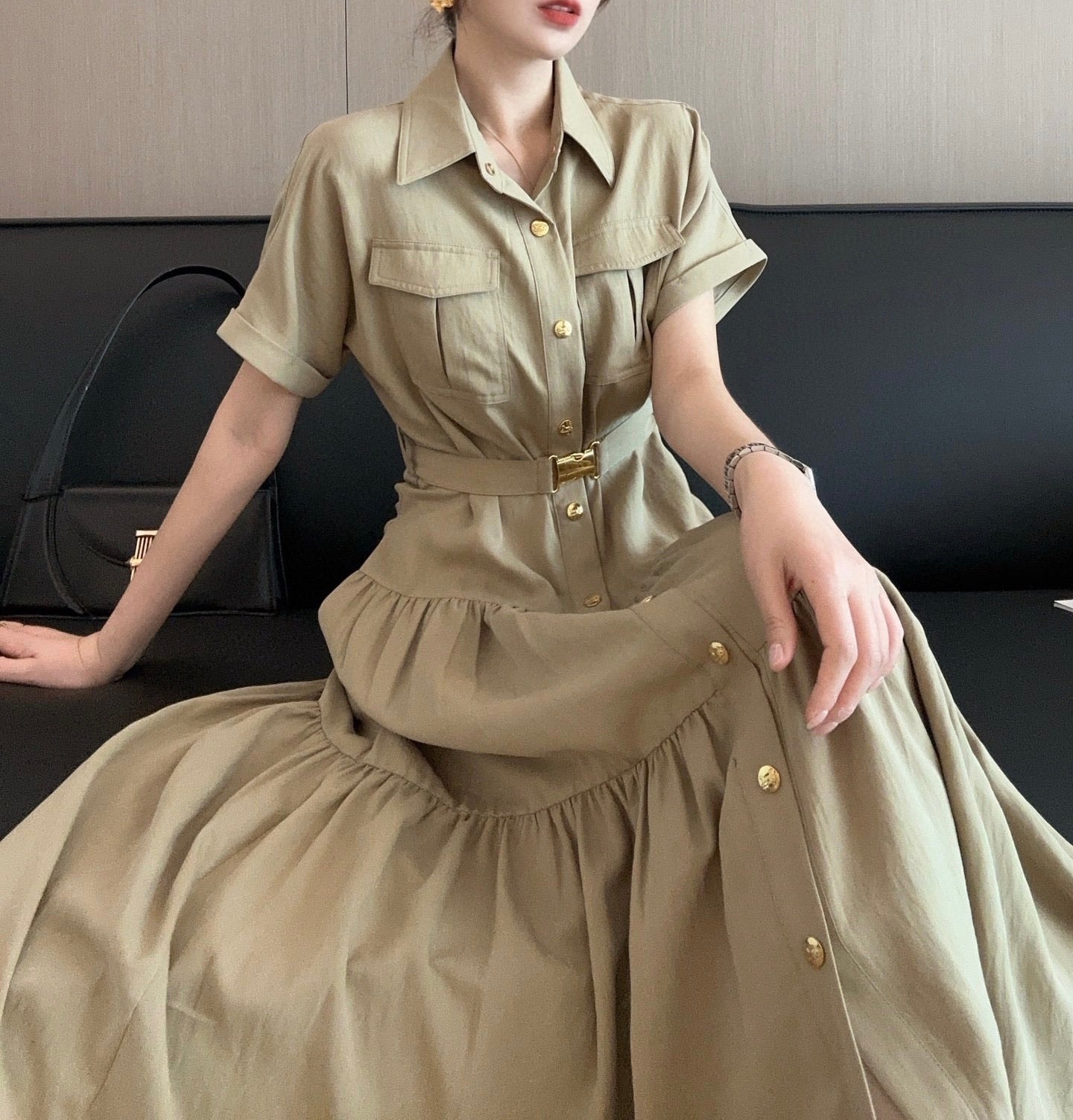 c*♥2025 new gold button lapel waisted dress