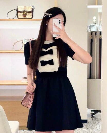 V*♡²⁵Retro palace style bow dress