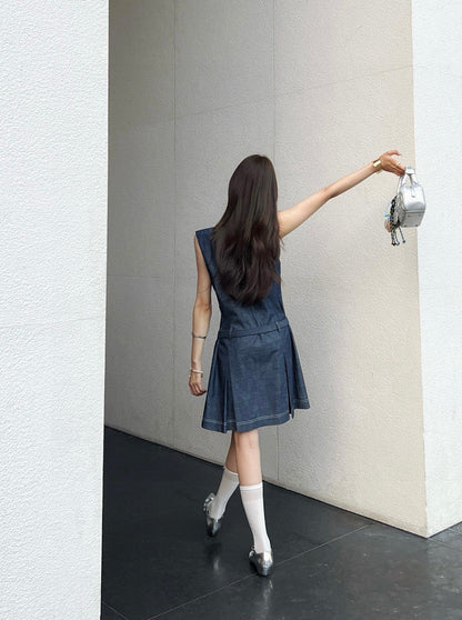 Mi*mi*♡²⁵ New belted denim sleeveless dress