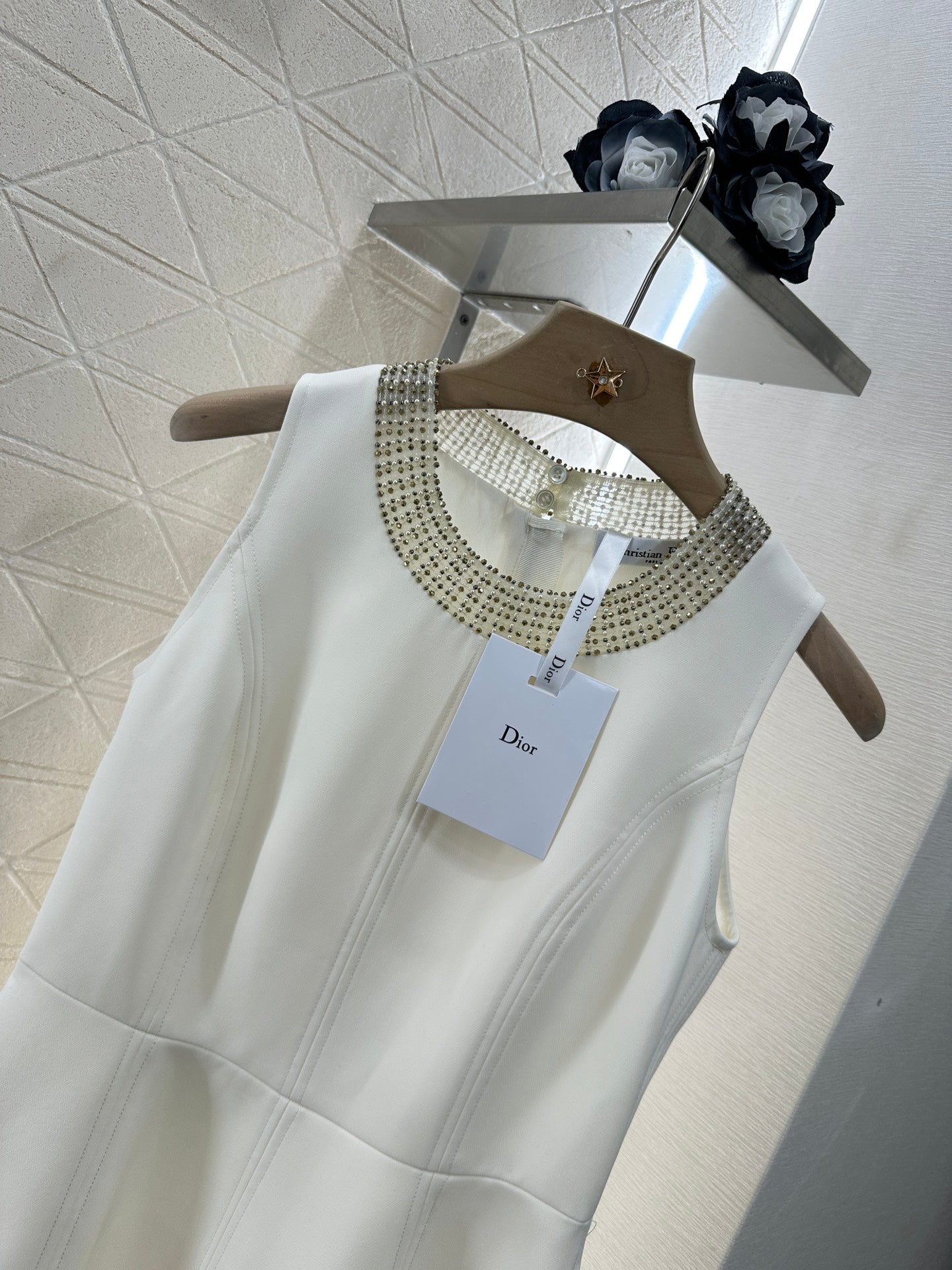 D*♥2025 new products Beaded sleeveless dress）