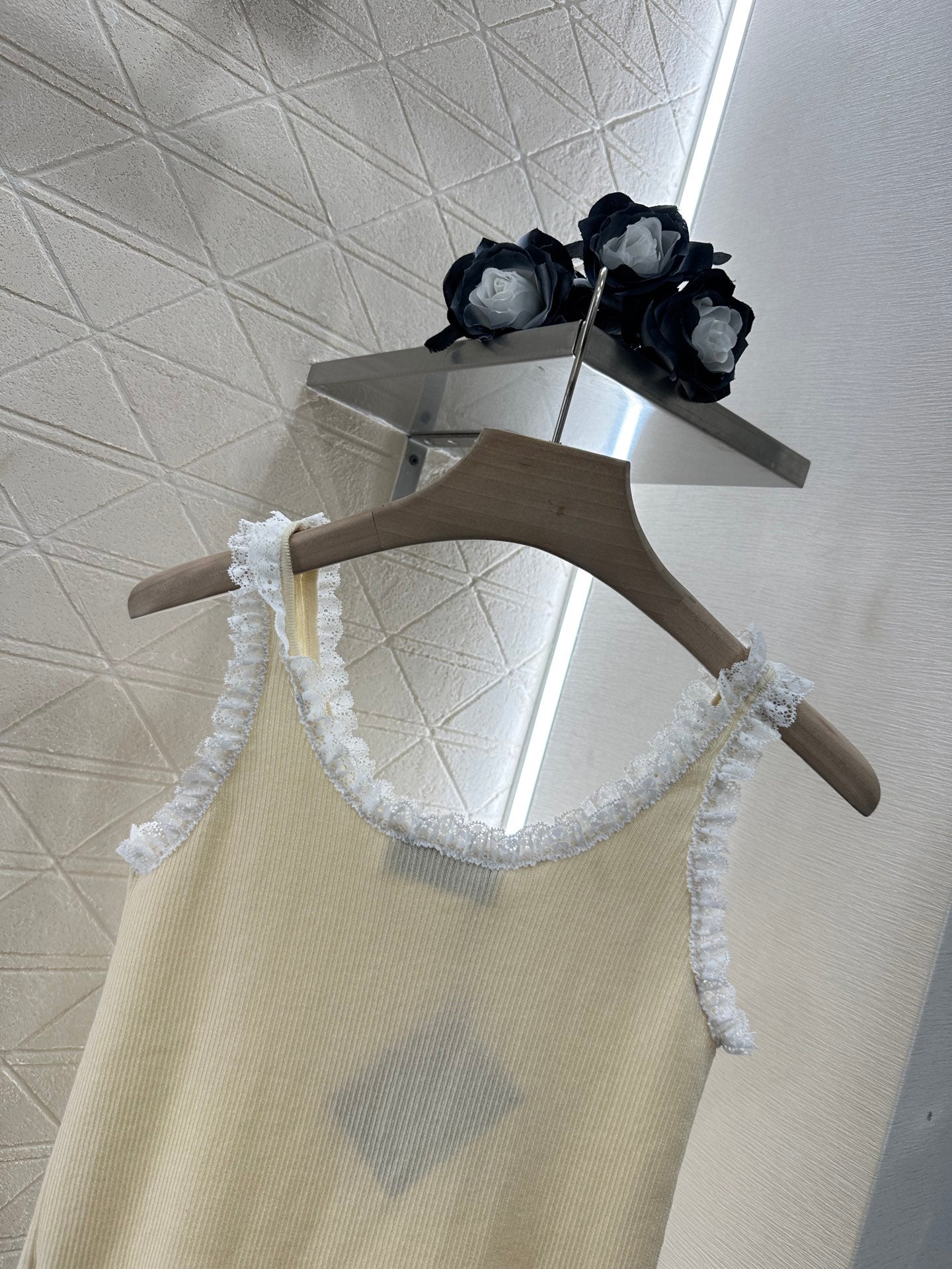 Mi*mi*♥2025 new product Lace vest