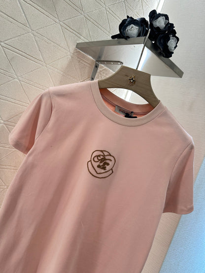 M*♥2025 new product Heart letter short sleeves