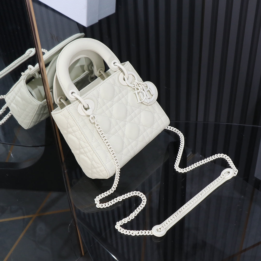 High quality 💯D* women's bag
