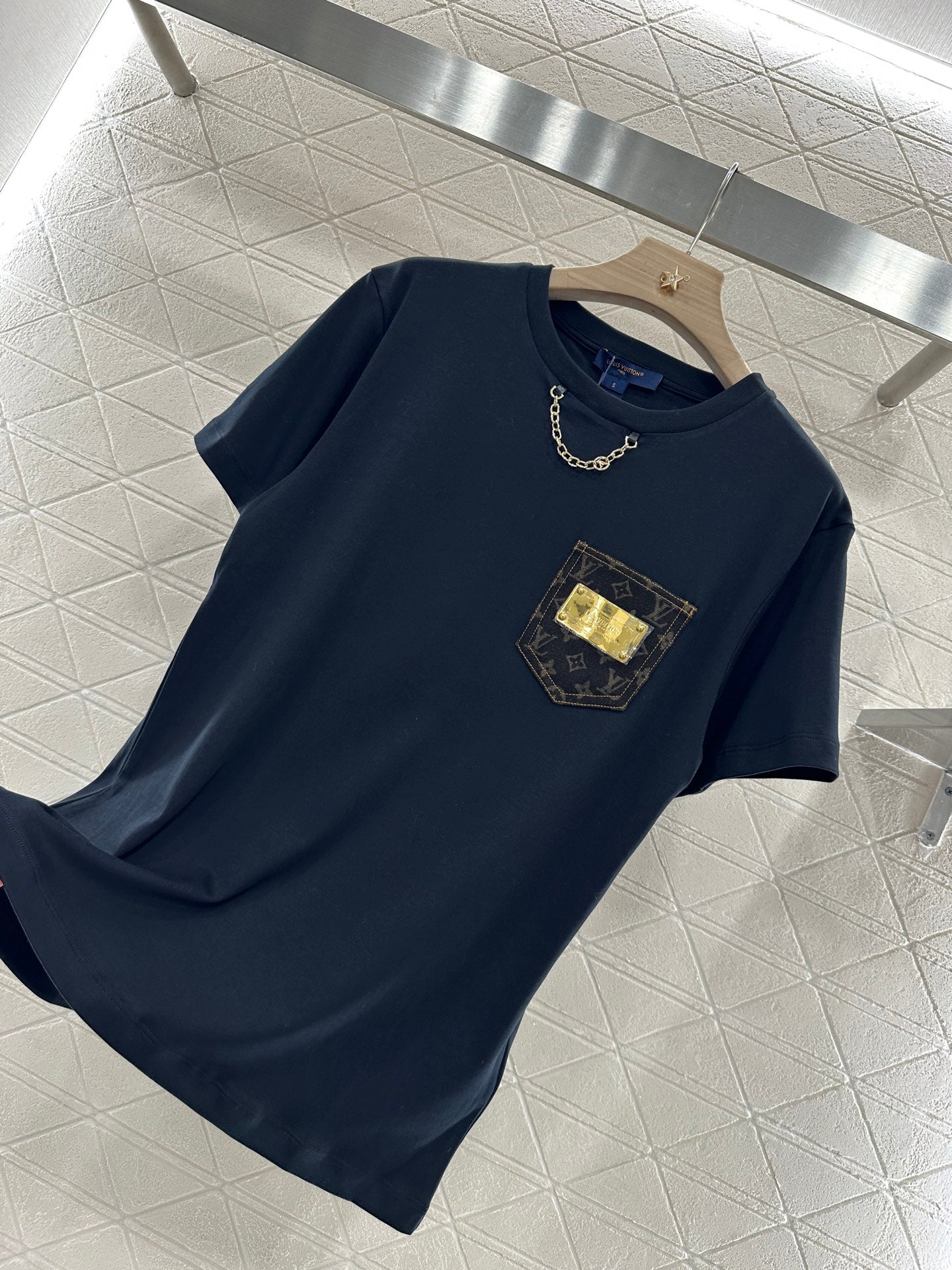 Louis *♥2025 new product Metal logo short sleeves
