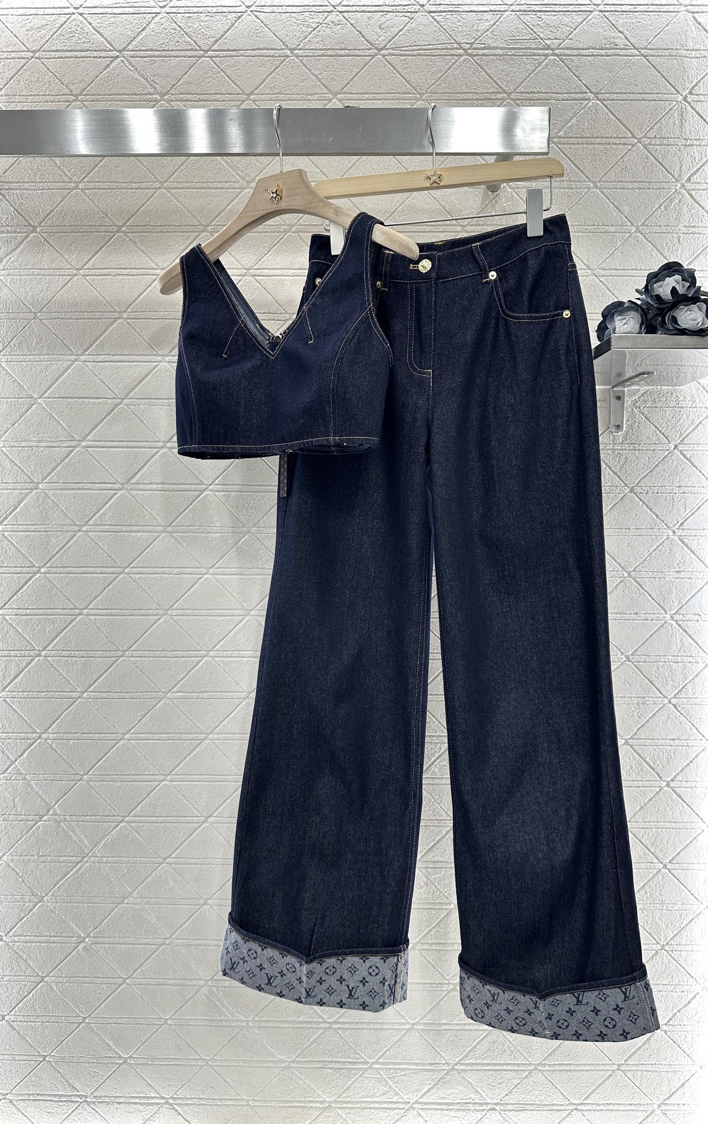 Louis *♥2025 new products Jacket and shorts set
