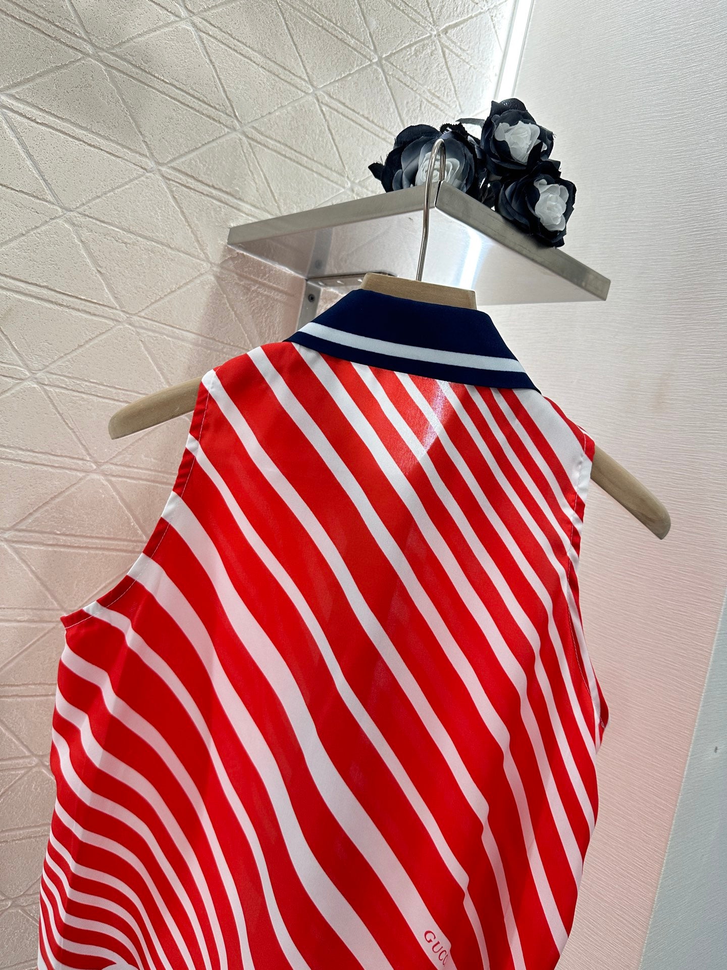 G*♥2025 new product Lace-up sleeveless top