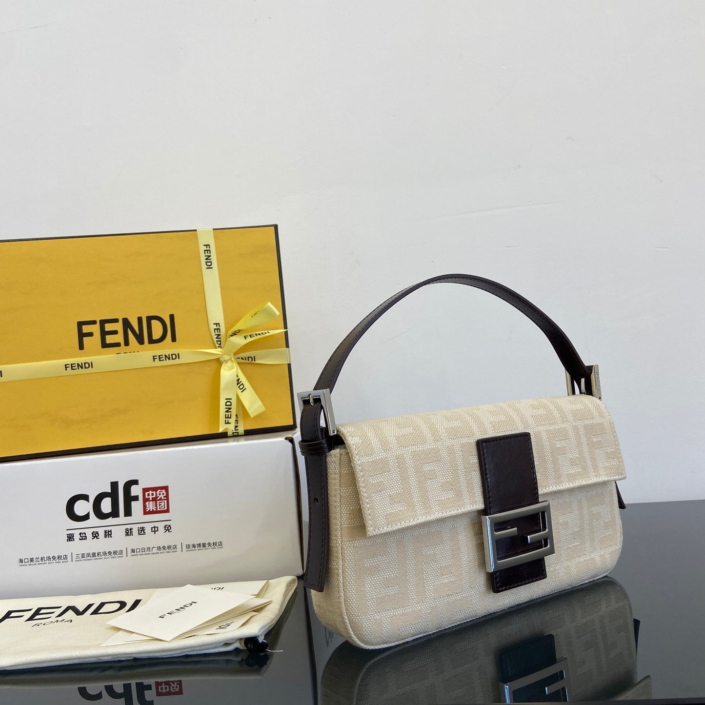 High quality 💯 ladies bag