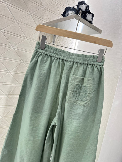 L*♥2025 new products Cropped pants