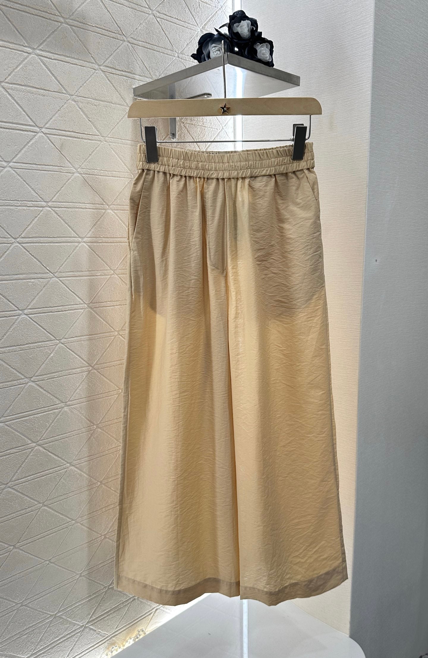 L*♥2025 new products Cropped pants