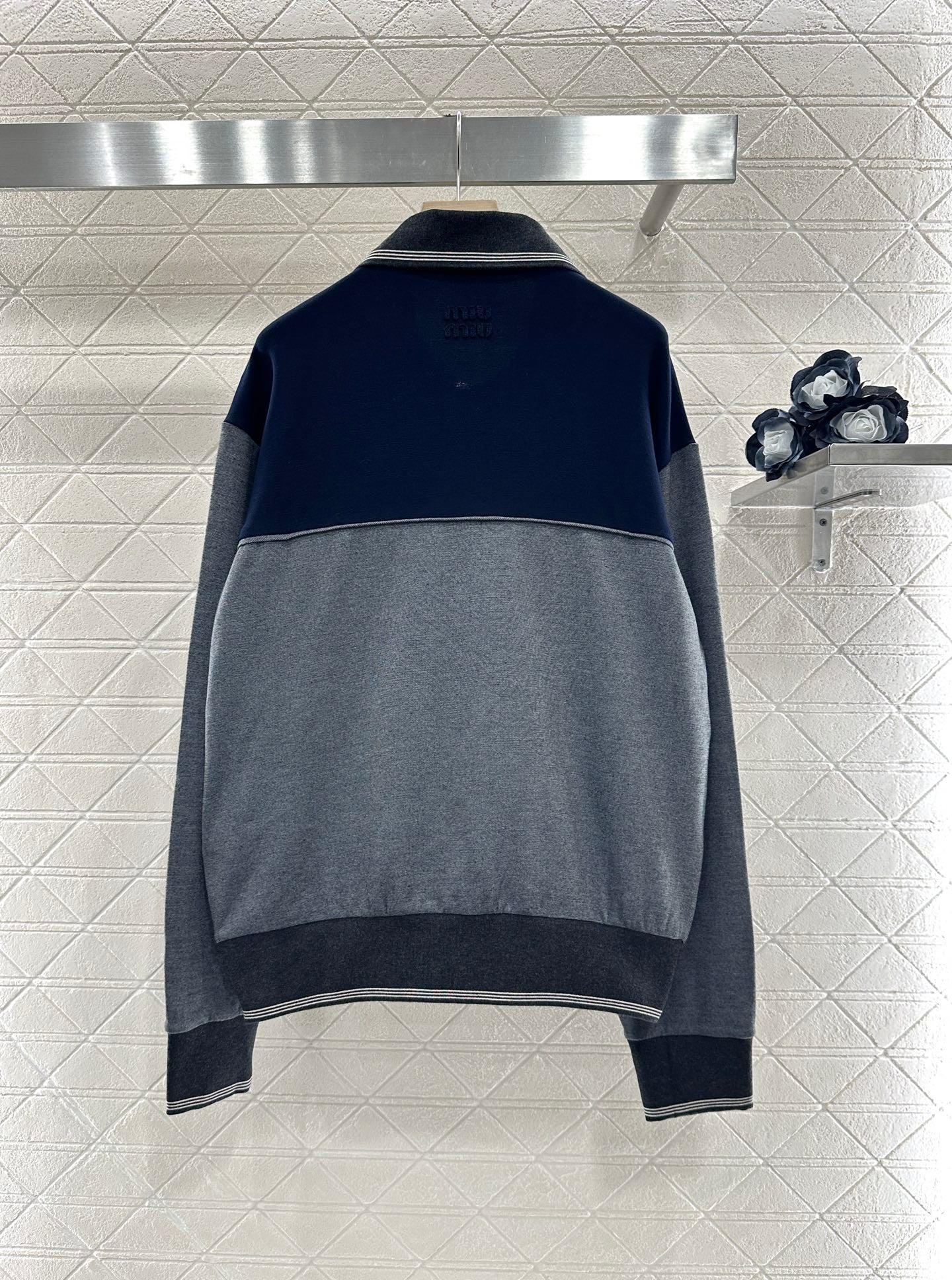 Mi*mi*♥2025 new product Half-open sweatshirt