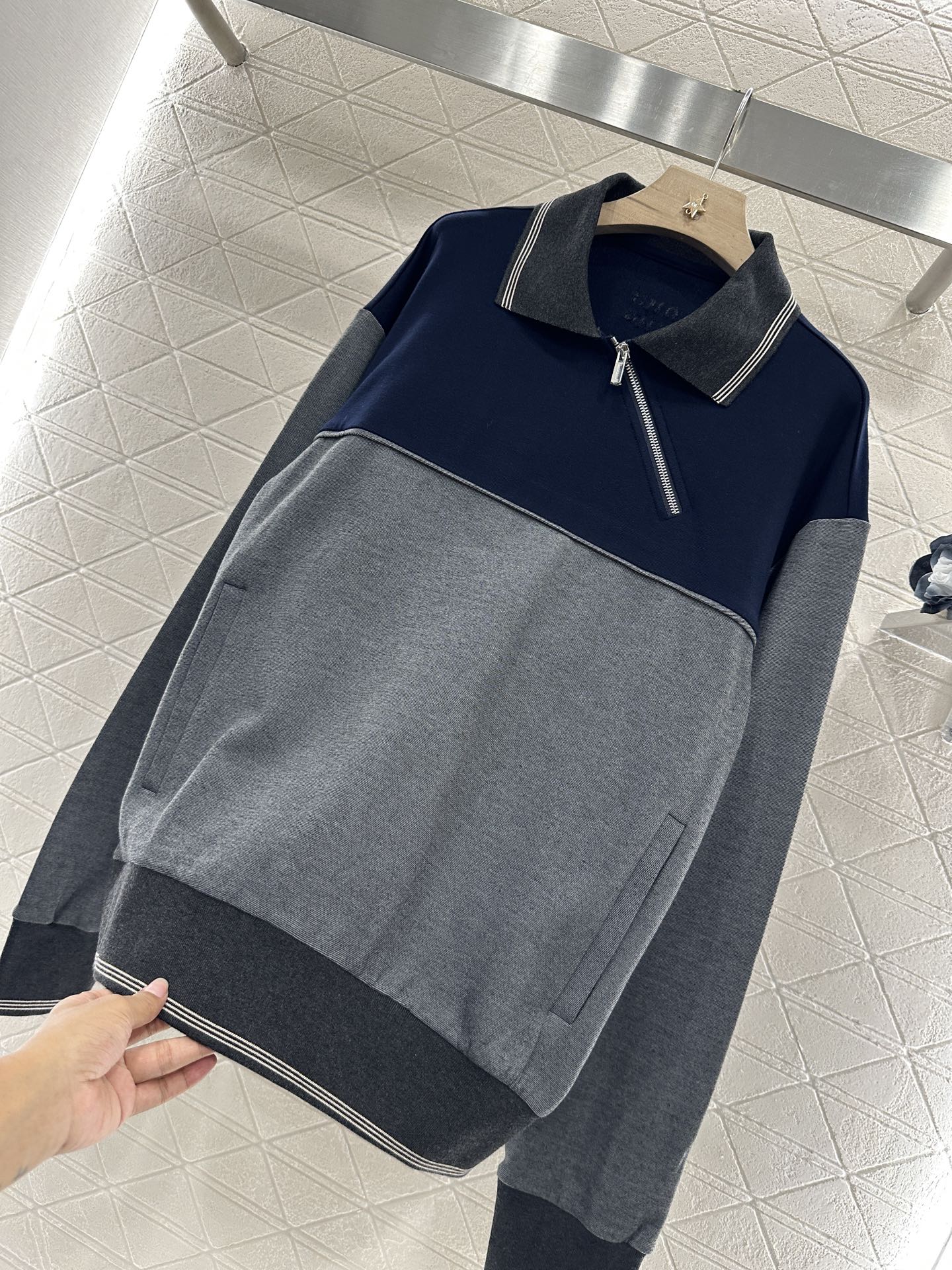 Mi*mi*♥2025 new product Half-open sweatshirt