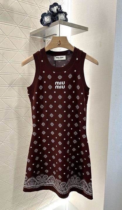 Mi*mi*♥2025 new product Knitted vest dress