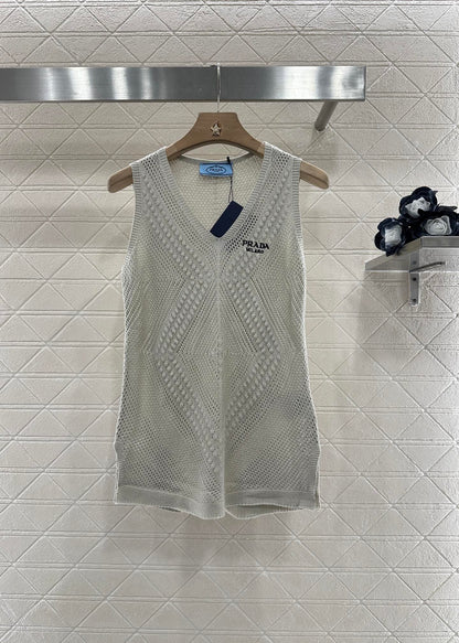 P*♥2025 new product Hollow knitted vest