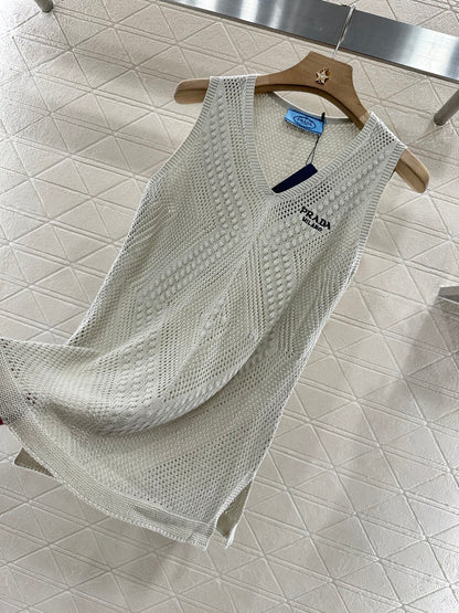 P*♥2025 new product Hollow knitted vest