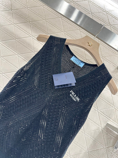 P*♥2025 new product Hollow knitted vest
