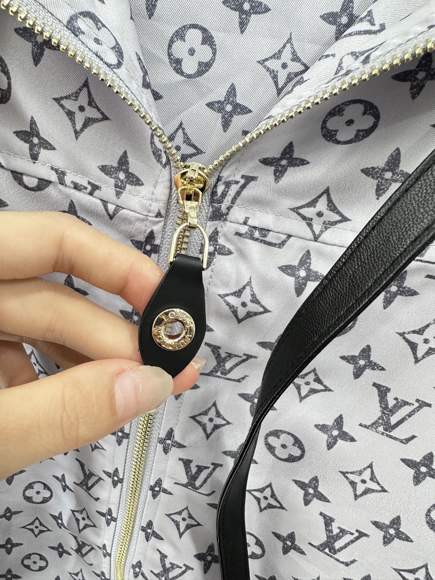Louis *♥2025 new products Hooded jacket