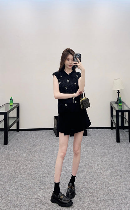 D*♥2025 new product Embroidered knitted vest