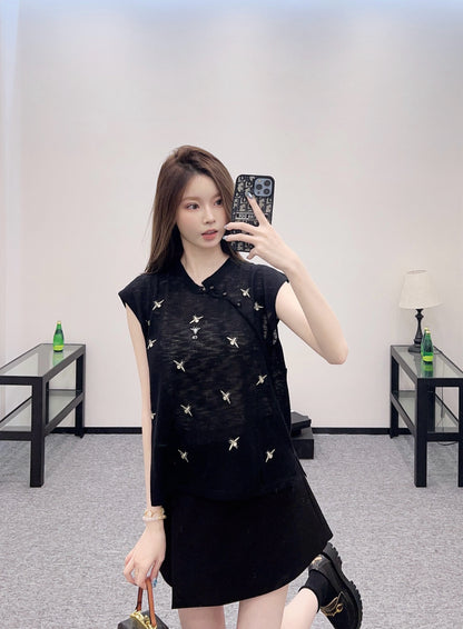 D*♥2025 new product Embroidered knitted vest