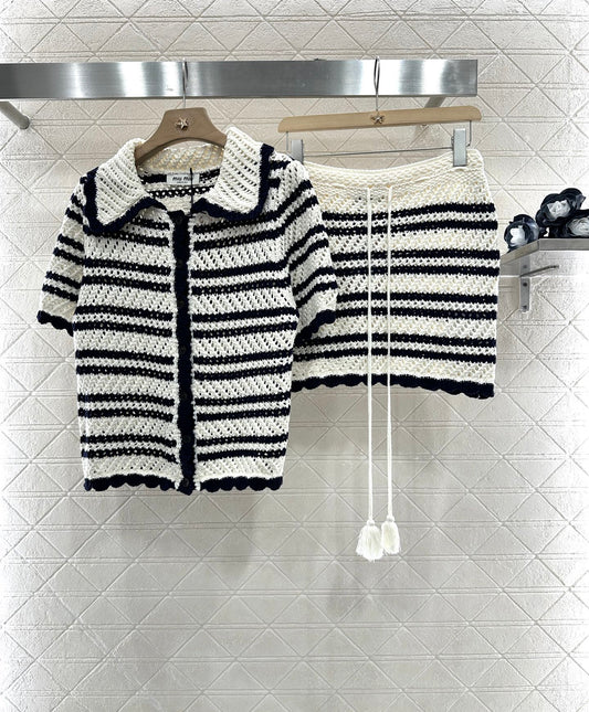 Mi*mi*♥2025 new product Short-sleeved cardigan and skirt set