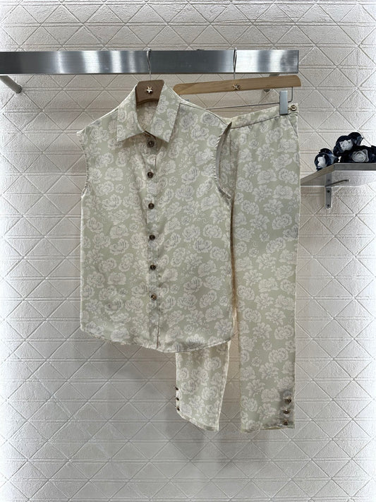 C*♥2025 new product Cropped pants suit