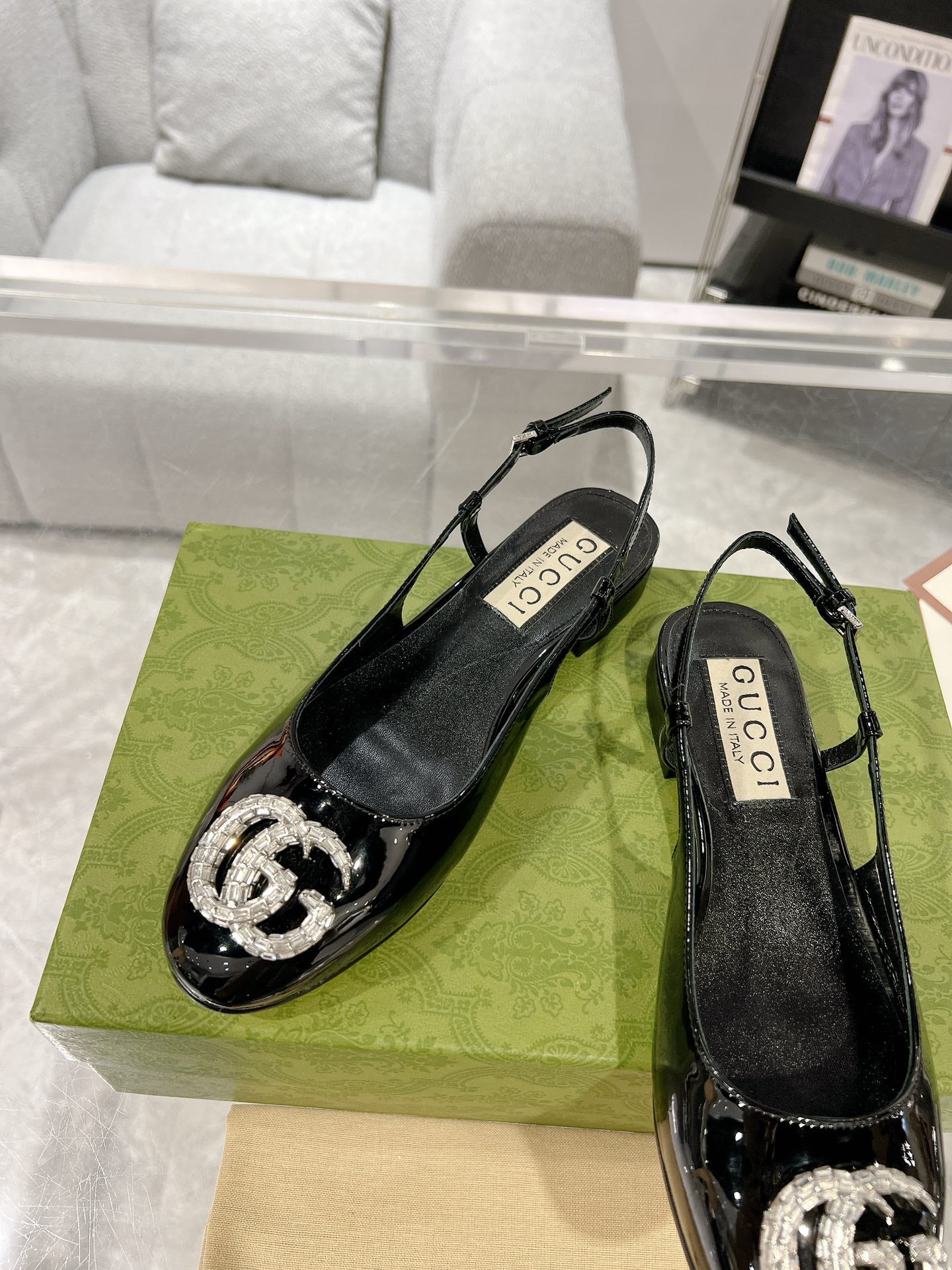 G* New Crystal Diamond Double G Buckle