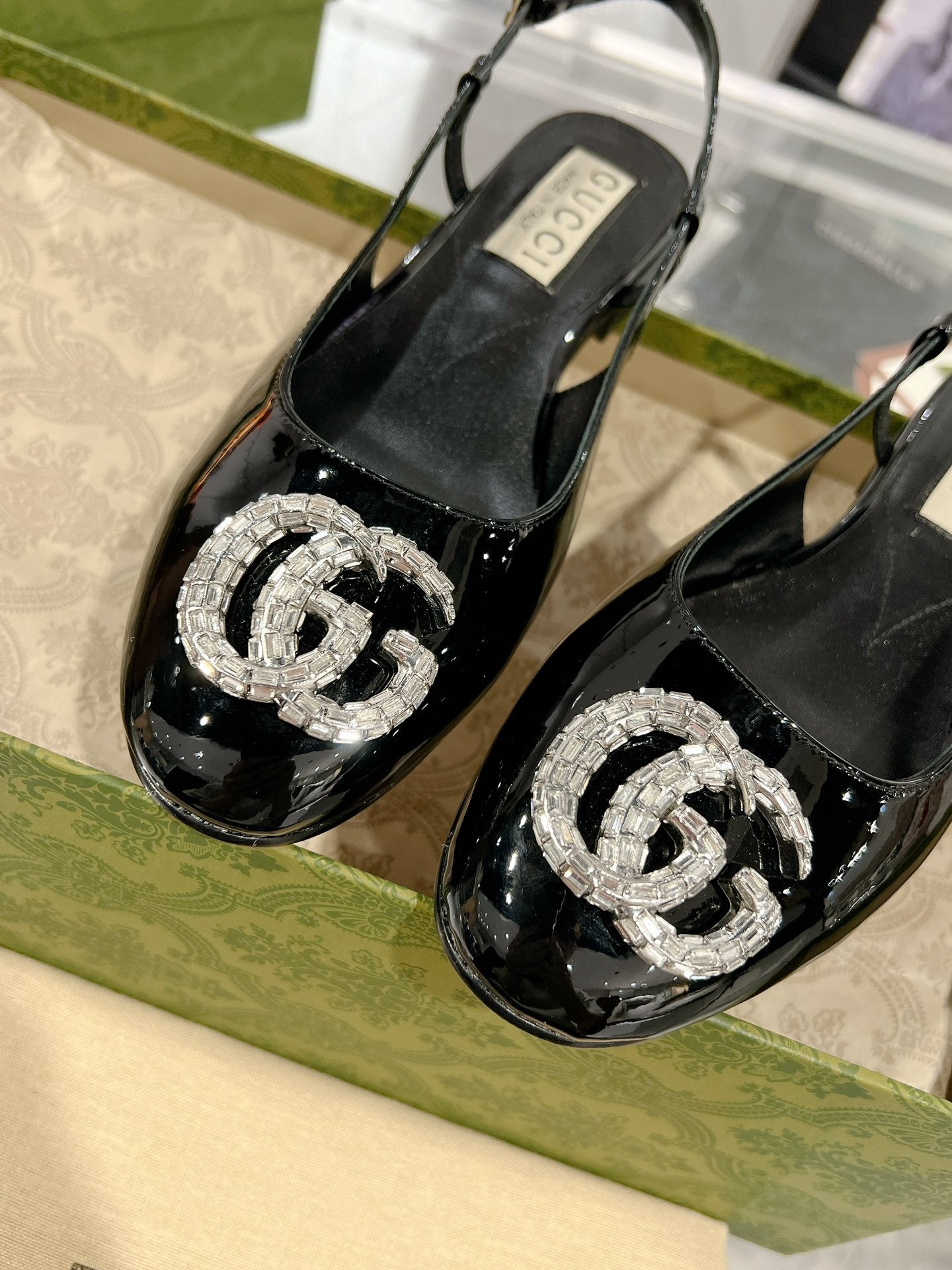 G* New Crystal Diamond Double G Buckle