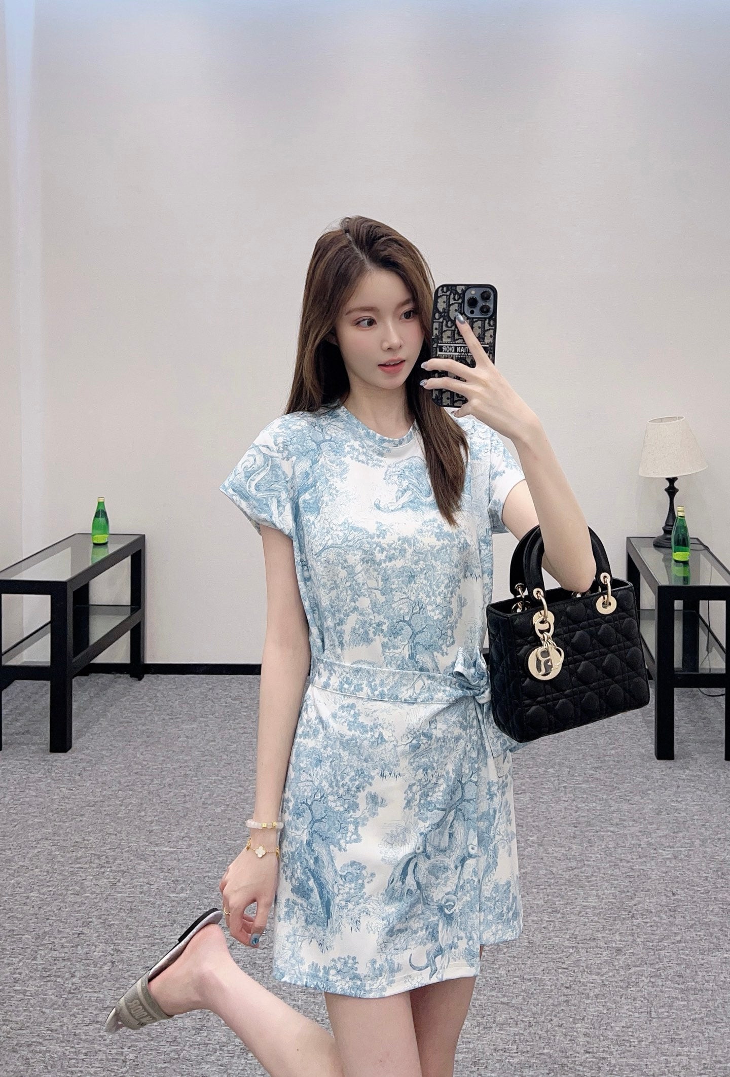 D*♥2025 new product Lace-up dress