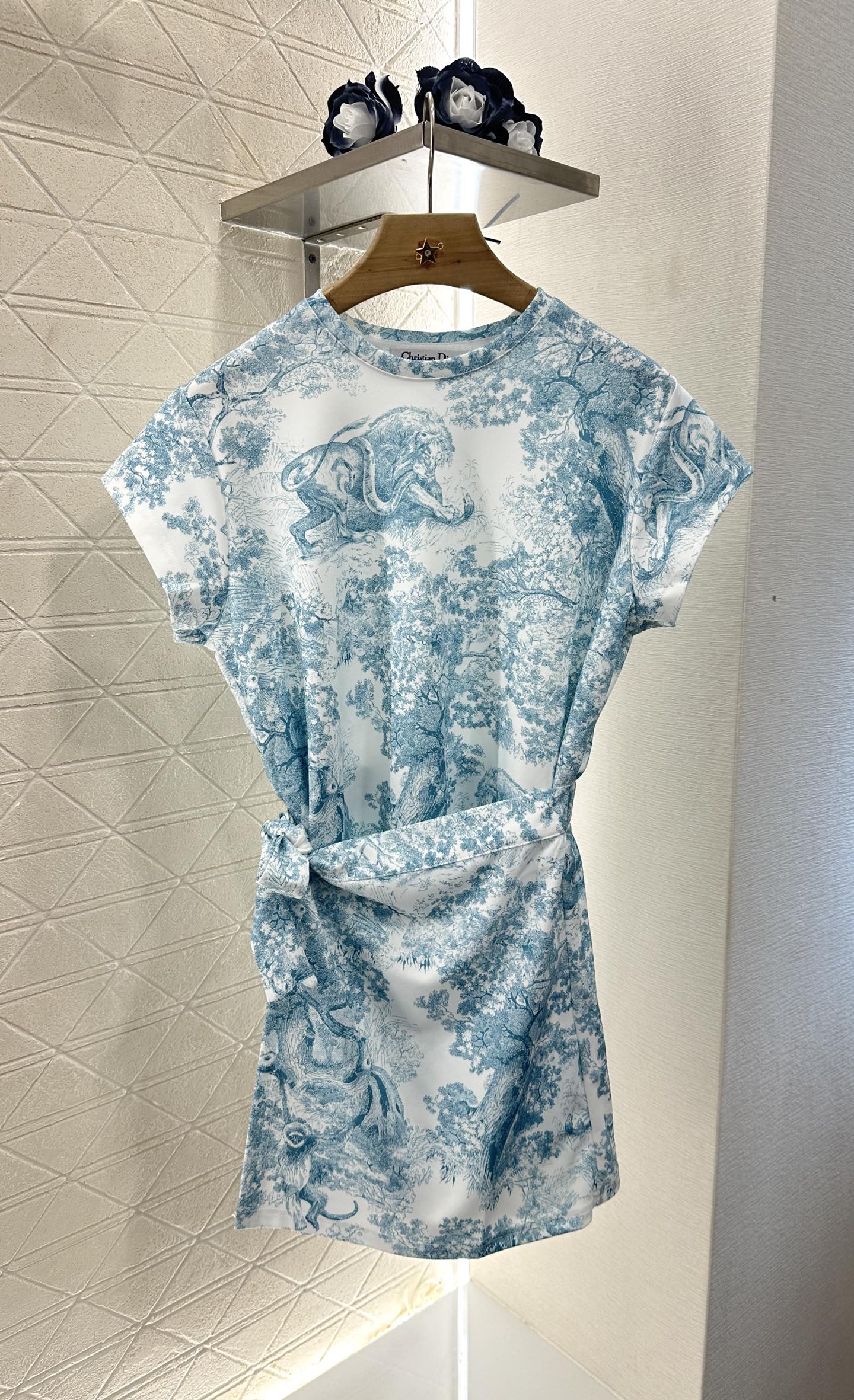 D*♥2025 new product Lace-up dress