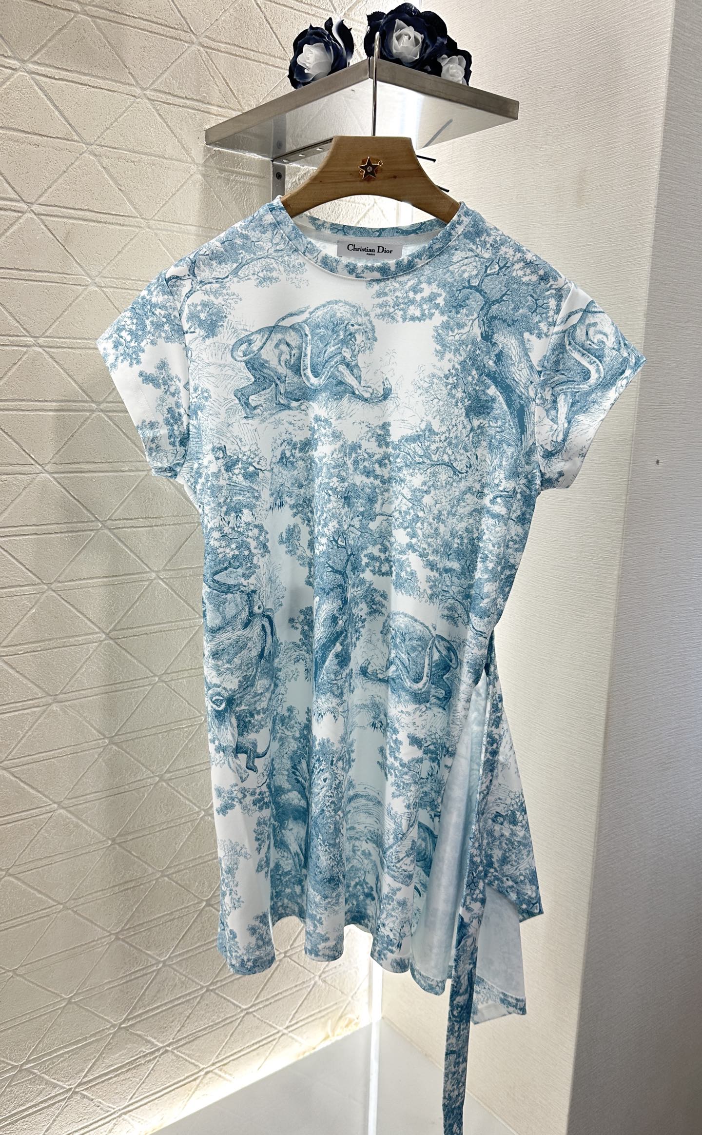 D*♥2025 new product Lace-up dress