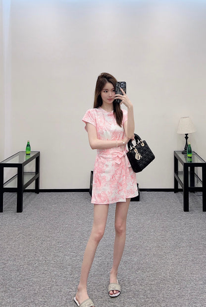 D*♥2025 new product Lace-up dress