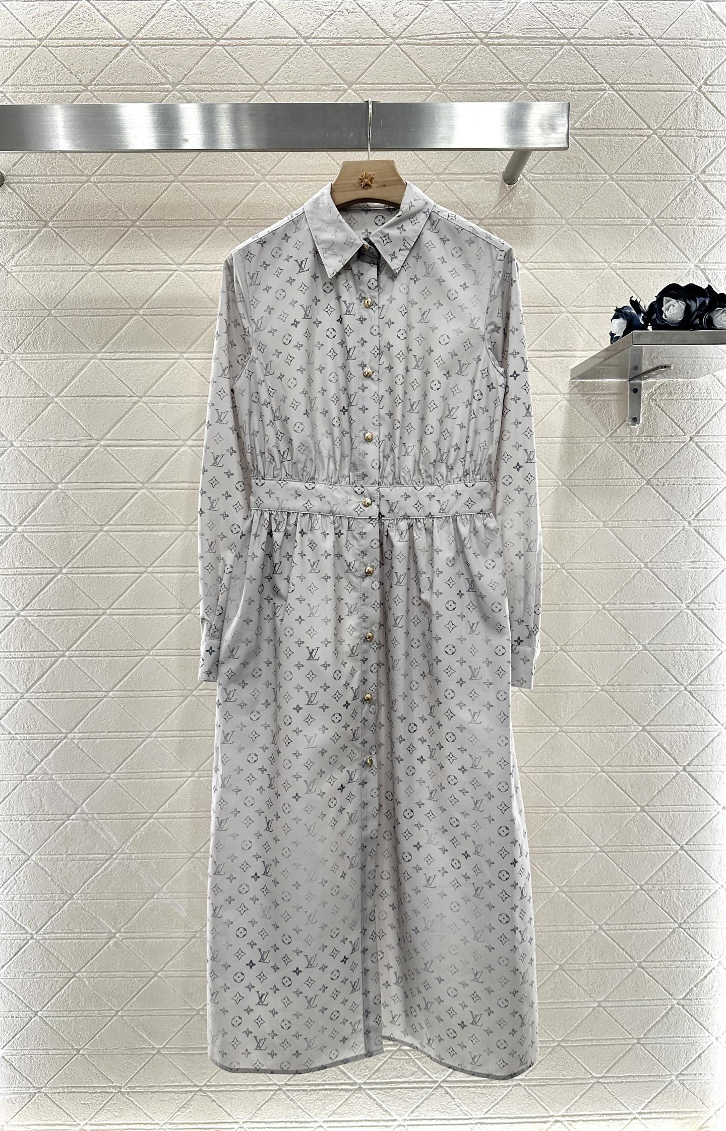 Louis *♥2025 new products Shirt dress