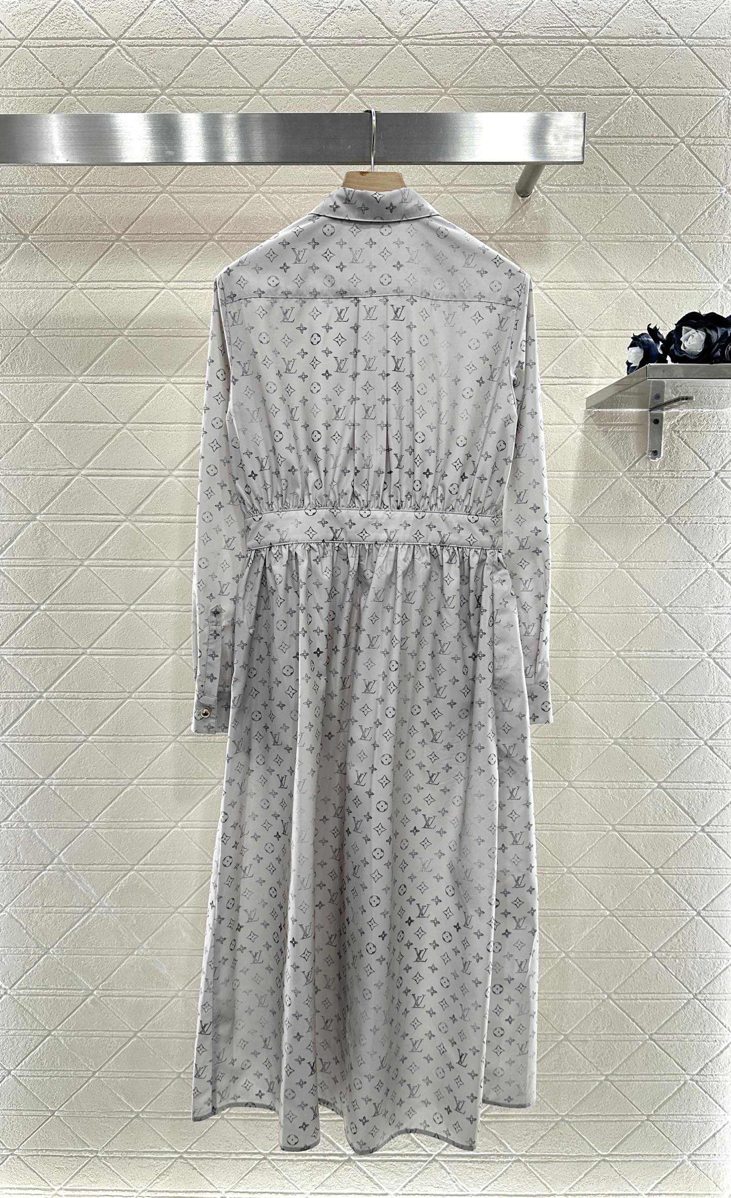 Louis *♥2025 new products Shirt dress