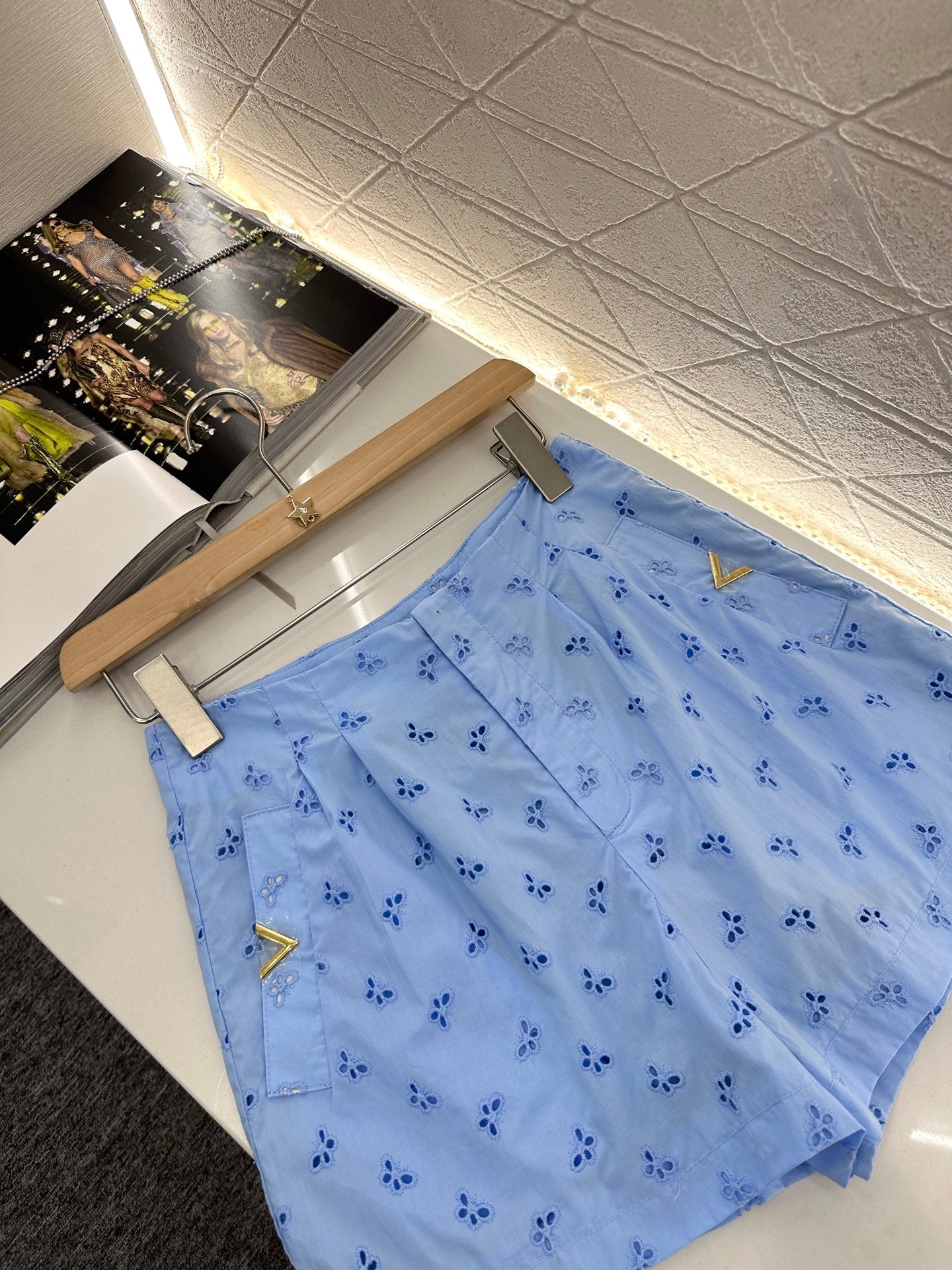 V*♥2025 new products Shirt and shorts set