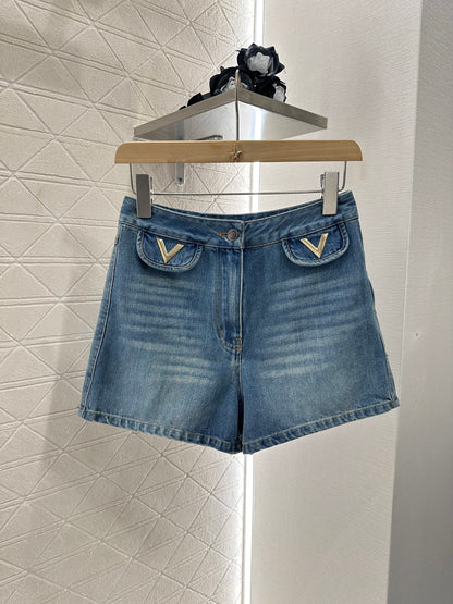 V*♥2025 new products Denim pocket shorts