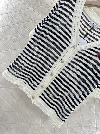 C*♥2025 new product Knitted short-sleeved cardigan