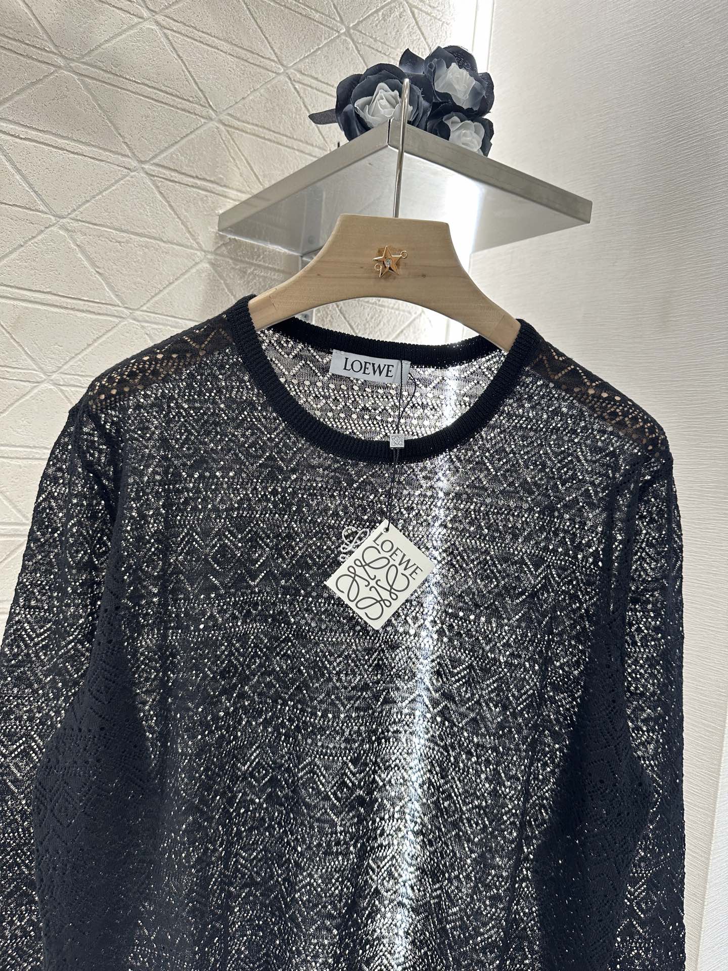 L*♥2025 new product Hollow knitted long sleeves