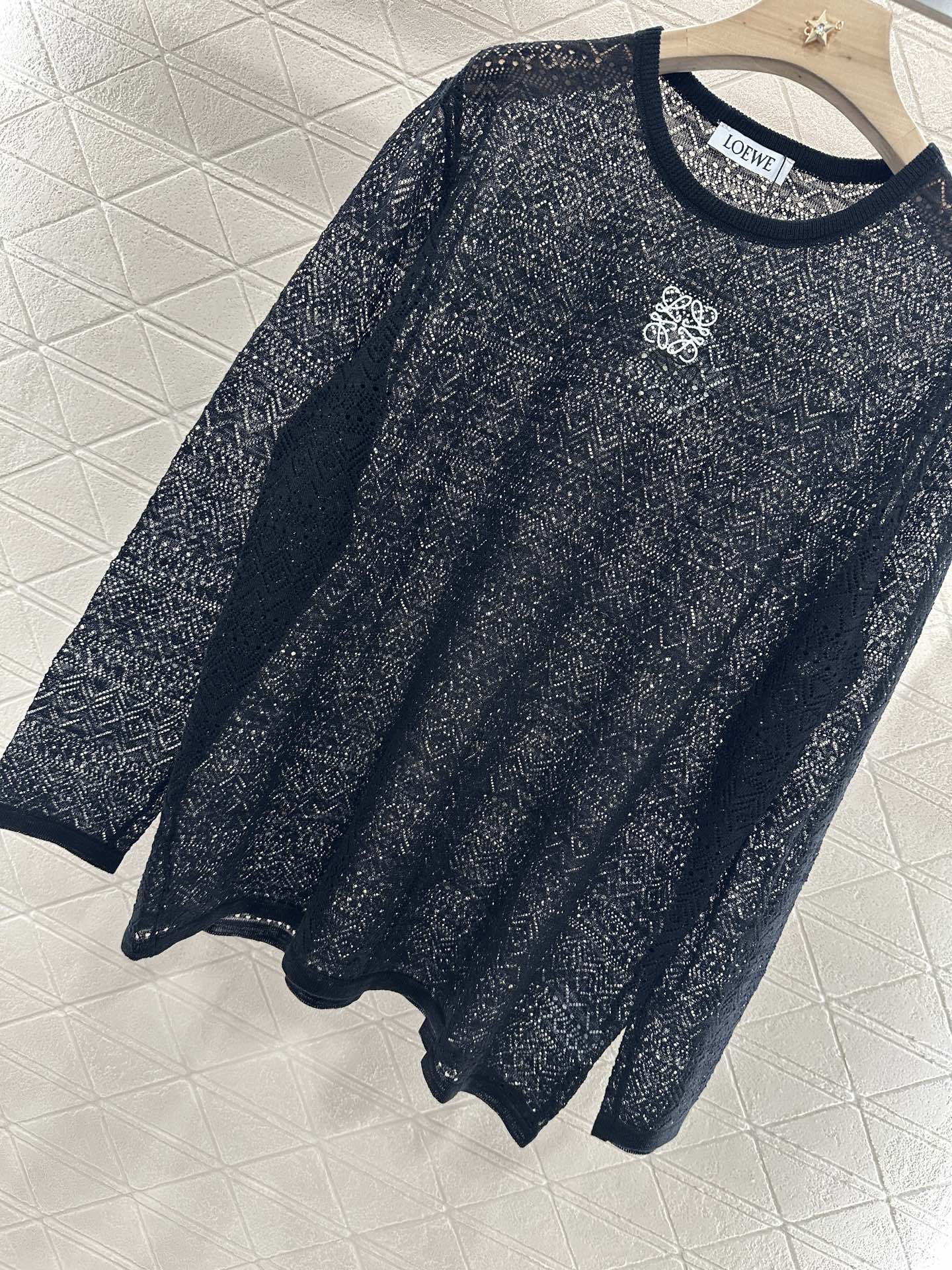 L*♥2025 new product Hollow knitted long sleeves