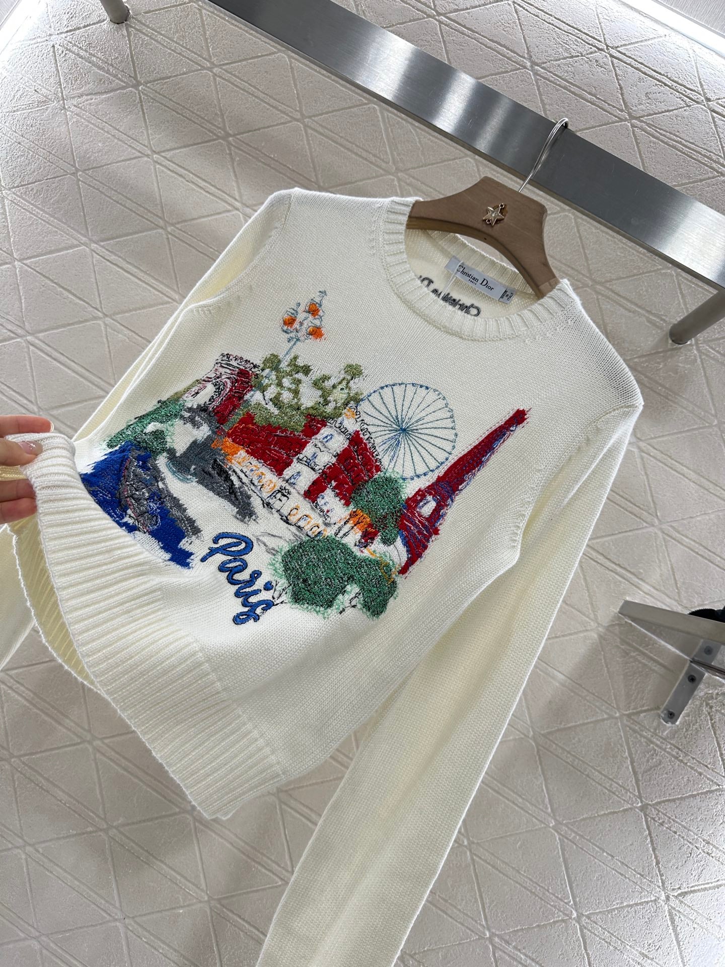 D*♥2025 new products Embroidered sweater