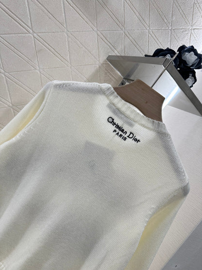 D*♥2025 new products Embroidered sweater