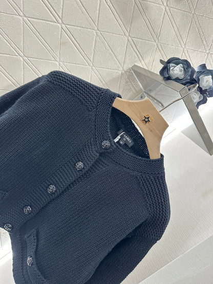 ♥C*♥2025 new products Cardigan and skirt set