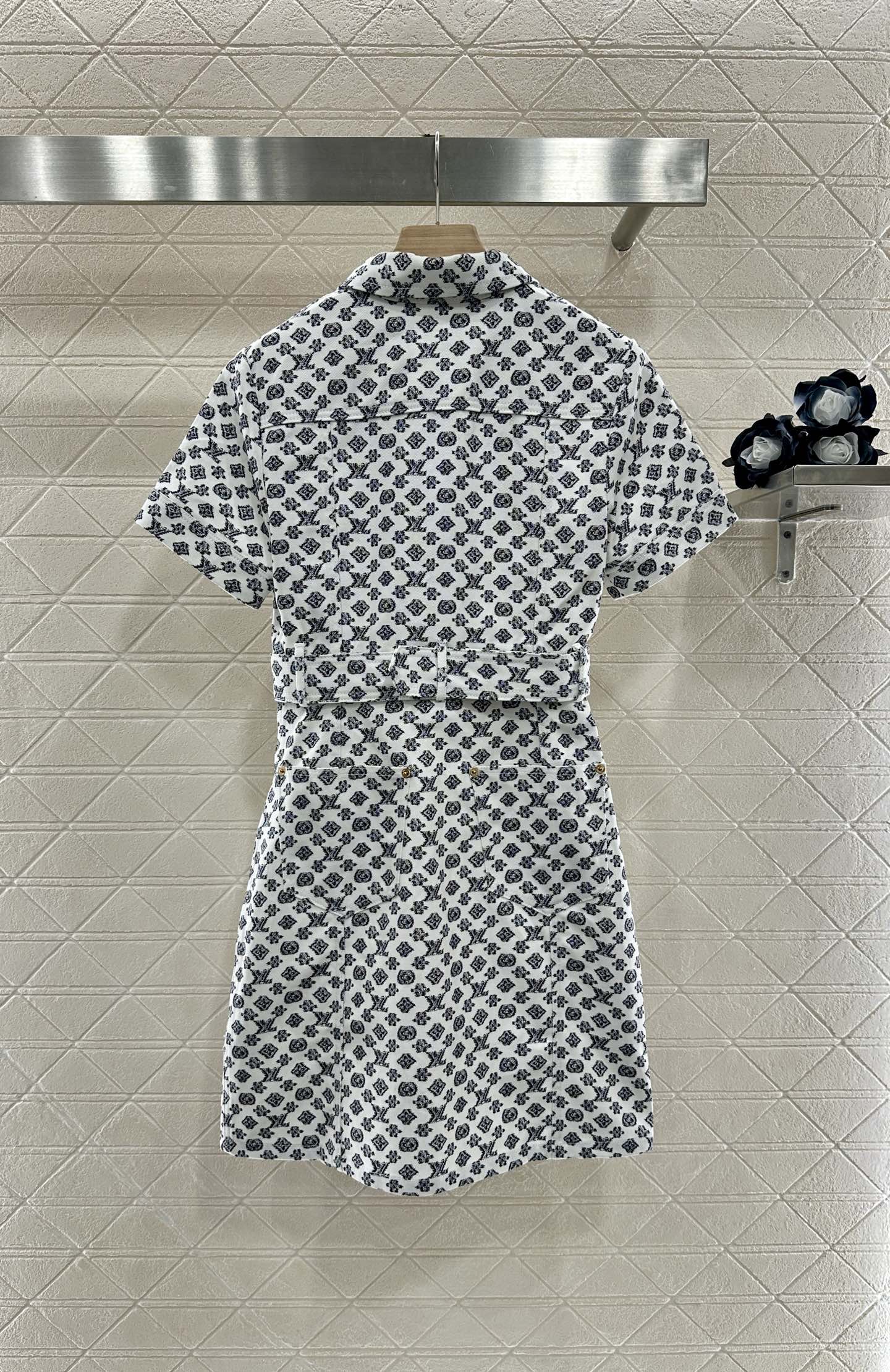 L*♥2025 new product Printed belt denim dress
