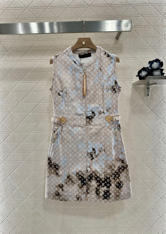 L*♥2025 new product Printed gradient vest dress