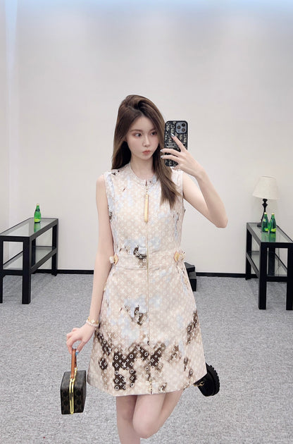 L*♥2025 new product Printed gradient vest dress