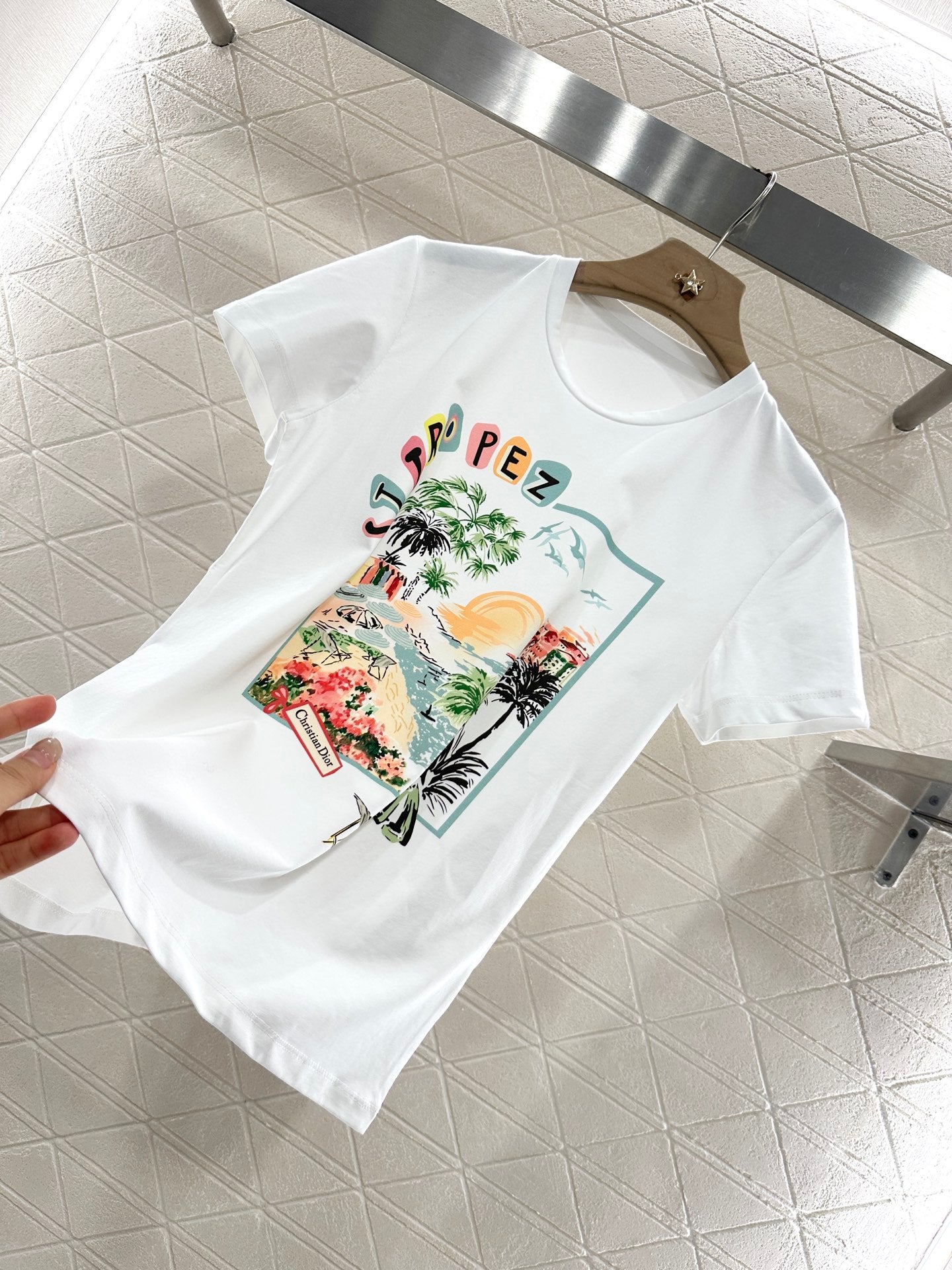 D*♥2025 new products Holiday prints𝑇𝑒𝑒