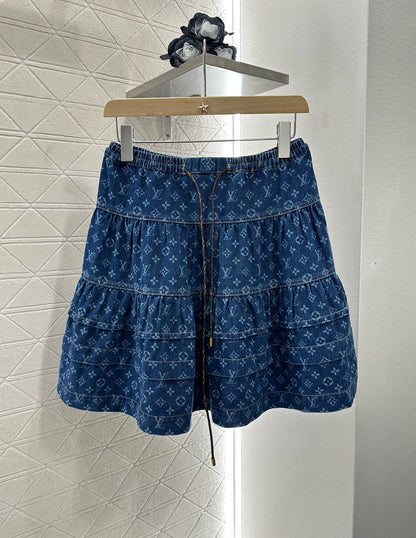 L *♥2025 new products Shirt and skirt suit