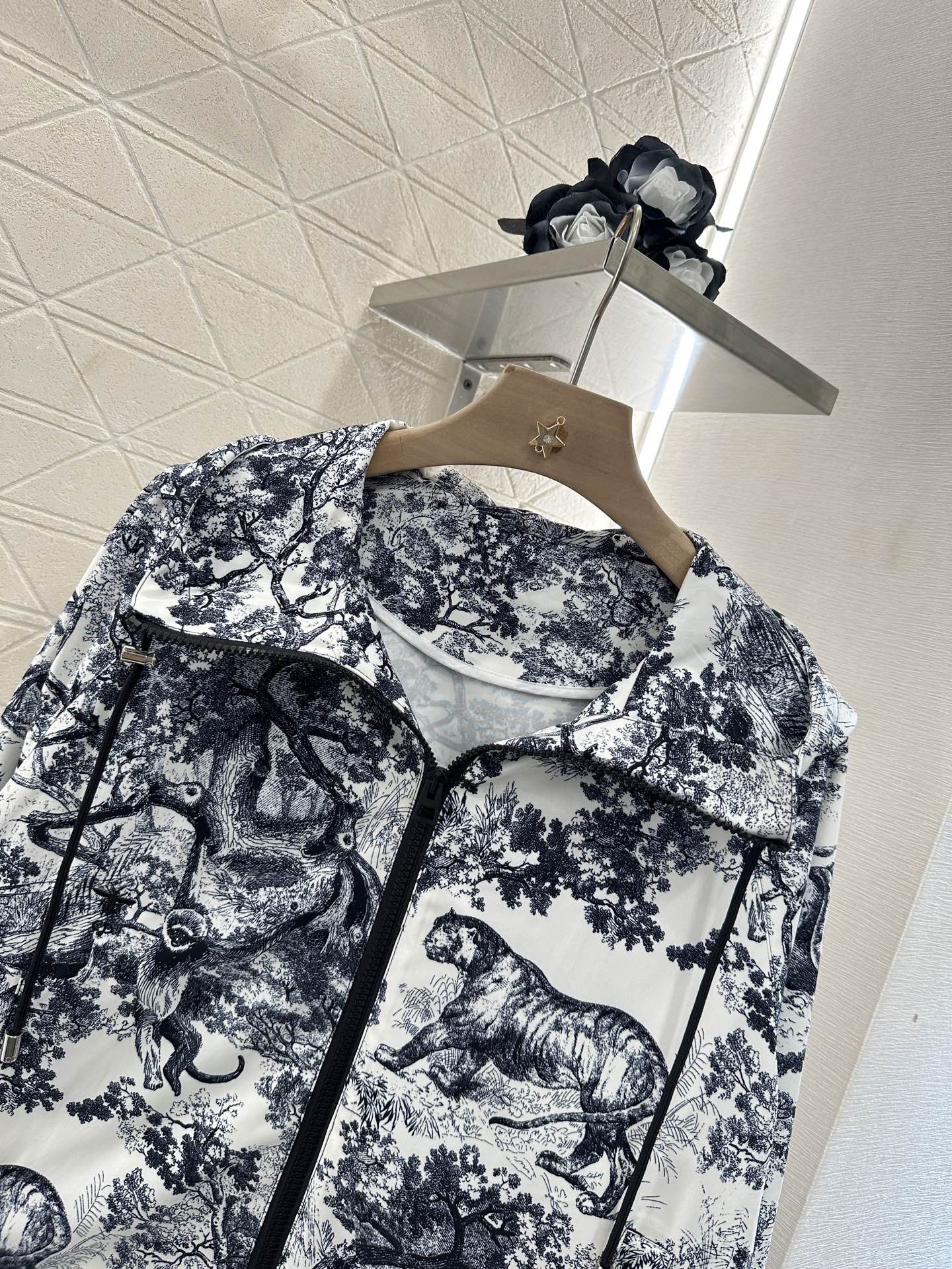 D*♥2025 new product Hooded sun protection jacket
