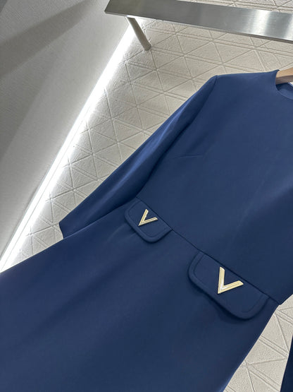 V*♥2025 new product Pocket dress