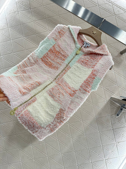 C*♥2025 new product Hooded knitted vest
