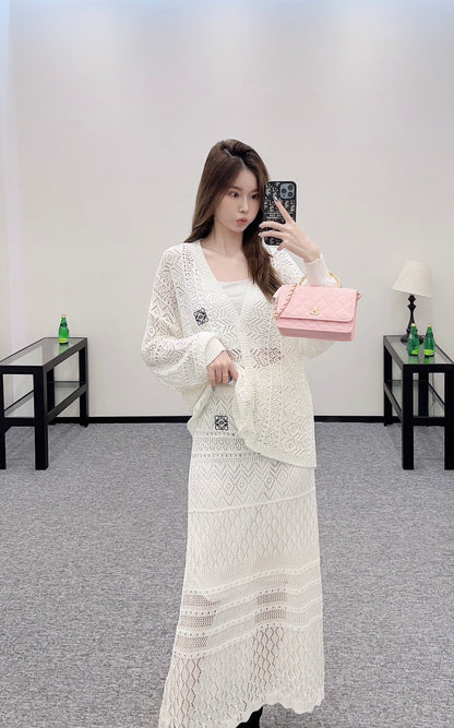 L*♥2025 new product Hollow cardigan and skirt set